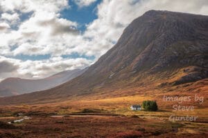 Stob Dearg and Lagangarbh Hut